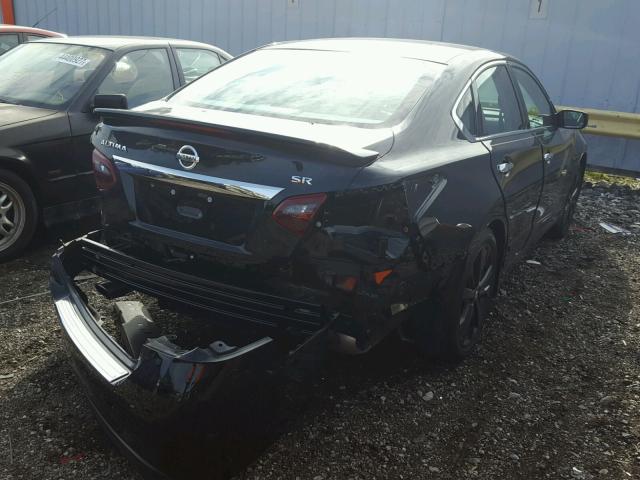 1N4AL3AP0HC236754 - 2017 NISSAN ALTIMA 2.5 BLACK photo 4