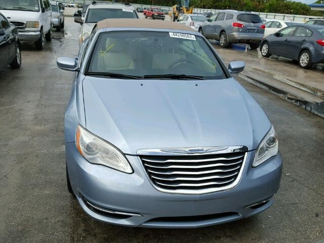 1C3BCBEG7CN224511 - 2012 CHRYSLER 200 TOURIN BLUE photo 9