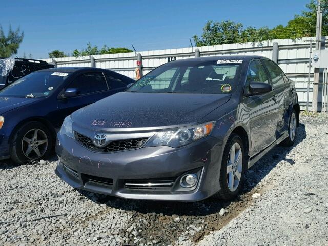 4T1BF1FK3EU314145 - 2014 TOYOTA CAMRY L GRAY photo 2