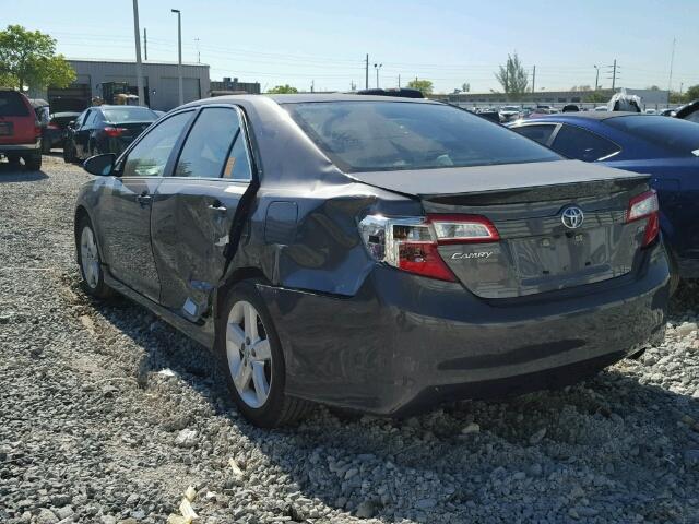 4T1BF1FK3EU314145 - 2014 TOYOTA CAMRY L GRAY photo 3