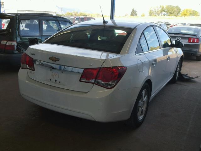 1G1PC5SB6E7178858 - 2014 CHEVROLET CRUZE LT WHITE photo 4