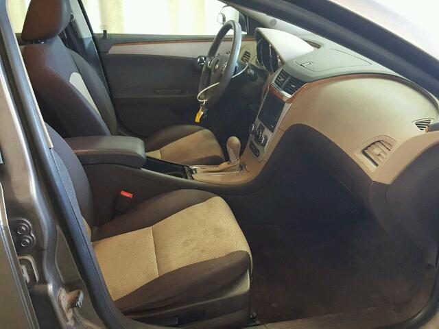 1G1ZC5E08AF305452 - 2010 CHEVROLET MALIBU 1LT TAN photo 5