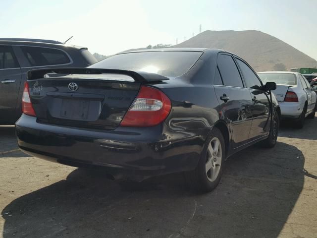 JTDBF32K220084509 - 2002 TOYOTA CAMRY BLACK photo 4