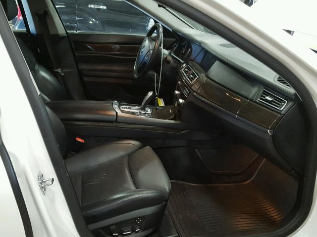WBAKA83509CY34337 - 2009 BMW 750 I WHITE photo 5