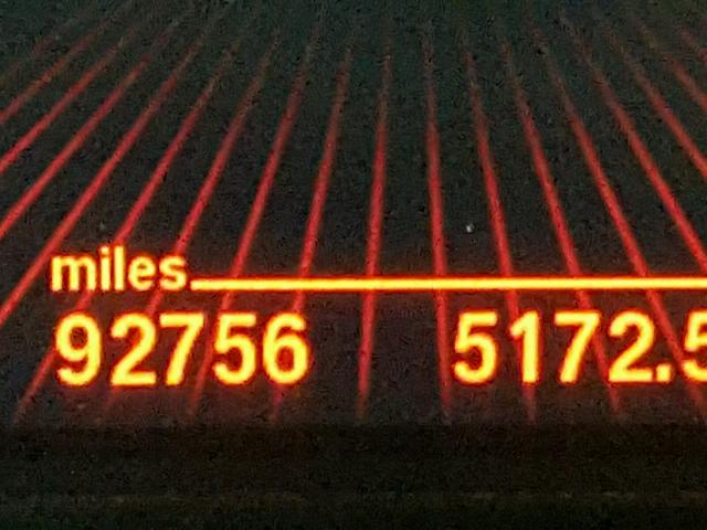 WBAKA83509CY34337 - 2009 BMW 750 I WHITE photo 8