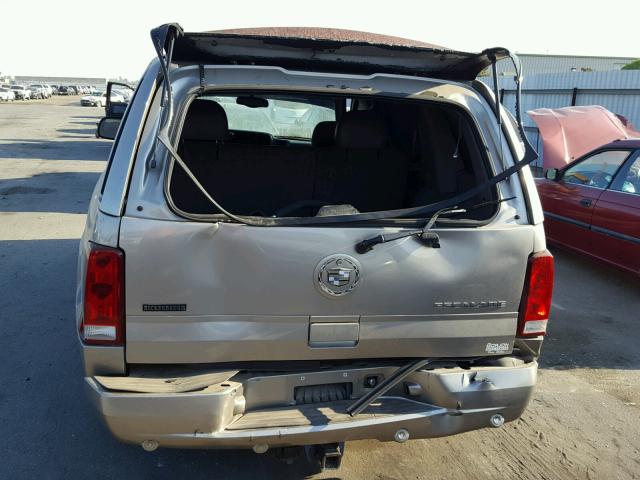 1GYEK63N62R224652 - 2002 CADILLAC ESCALADE L GRAY photo 9