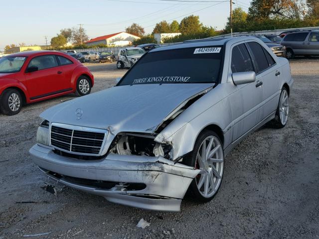 WDBHA24G9YA862799 - 2000 MERCEDES-BENZ C 230 SILVER photo 2