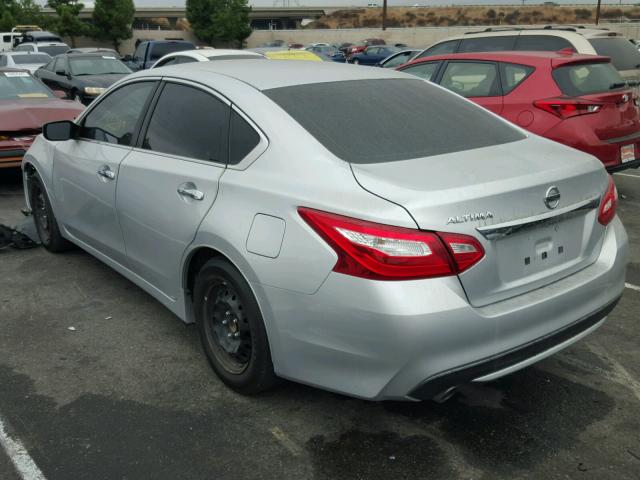 1N4AL3AP1GC139142 - 2016 NISSAN ALTIMA 2.5 SILVER photo 3