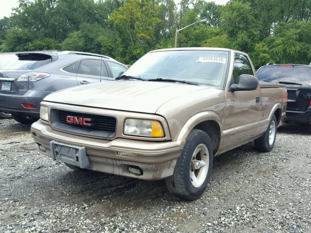 1GTCS1448VK518072 - 1997 GMC SONOMA GOLD photo 2