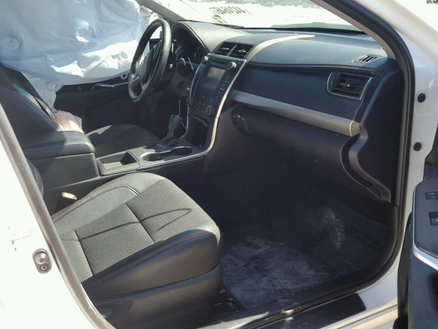 4T1BF1FK8GU202346 - 2016 TOYOTA CAMRY LE 白色 照片 5