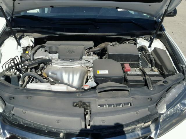 4T1BF1FK8GU202346 - 2016 TOYOTA CAMRY LE 白色 照片 7