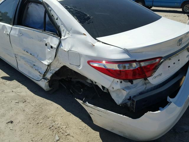 4T1BF1FK8GU202346 - 2016 TOYOTA CAMRY LE 白色 照片 9