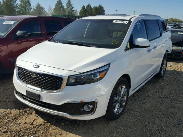 KNDME5C11H6279911 - 2017 KIA SEDONA SXL WHITE photo 2