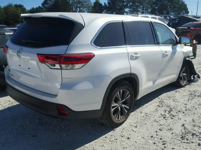 5TDZARFH3HS027708 - 2017 TOYOTA HIGHLANDER WHITE photo 4