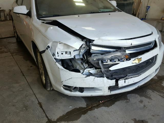 1G1ZE5EB4AF267097 - 2010 CHEVROLET MALIBU LTZ 白色 照片 9