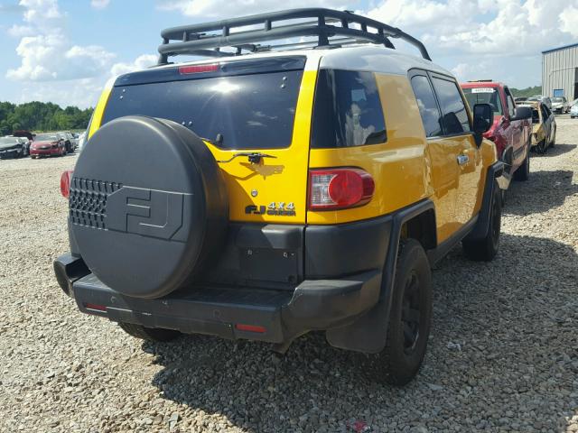 JTEZU11F470002652 - 2007 TOYOTA FJ CRUISER YELLOW photo 4