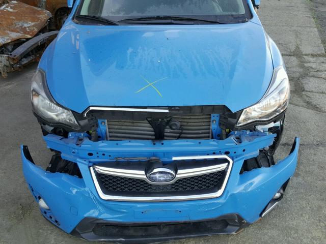 JF2GPABC9G8287150 - 2016 SUBARU CROSSTREK BLUE photo 7