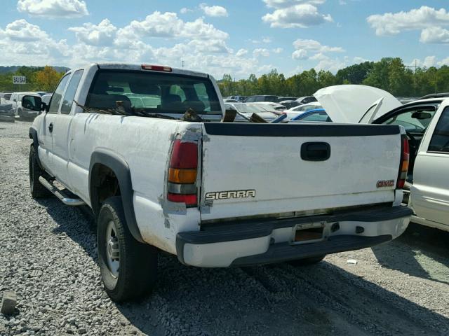 1GTHC29U95E343282 - 2005 GMC SIERRA C25 WHITE photo 3