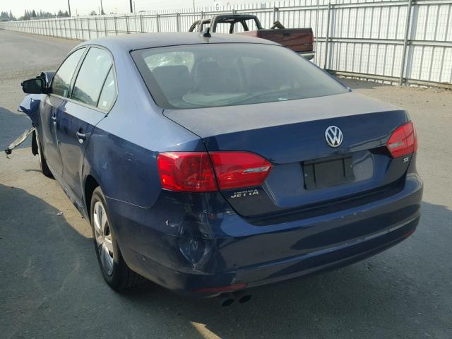 3VWD17AJ8EM210992 - 2014 VOLKSWAGEN JETTA SE BLUE photo 3