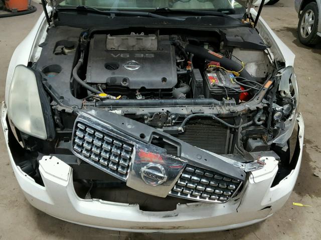 1N4BA41E14C892695 - 2004 NISSAN MAXIMA WHITE photo 7