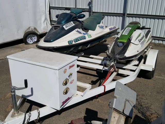 ZZNF3833E797 - 1997 BOMBARDIER JETSKI GREEN photo 2