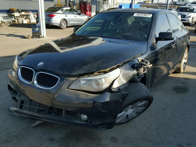 WBANA73595CR60584 - 2005 BMW 530 I BLACK photo 2