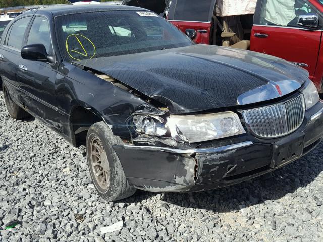 1LNHM82W41Y640346 - 2001 LINCOLN TOWN CAR BLACK photo 9