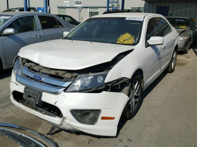 3FAHP0JA2BR258227 - 2011 FORD FUSION SEL WHITE photo 2