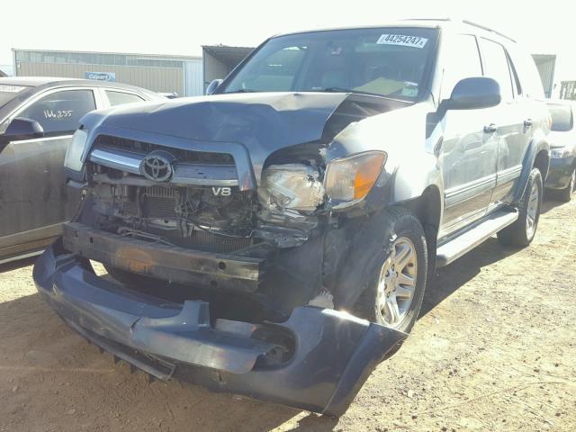 5TDBT44A75S243268 - 2005 TOYOTA SEQUOIA SR BLUE photo 2