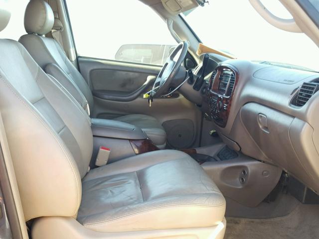 5TDBT44A75S243268 - 2005 TOYOTA SEQUOIA SR BLUE photo 5