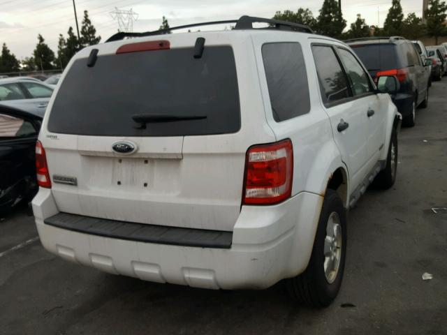 1FMCU03Z08KB06133 - 2008 FORD ESCAPE XLT WHITE photo 4