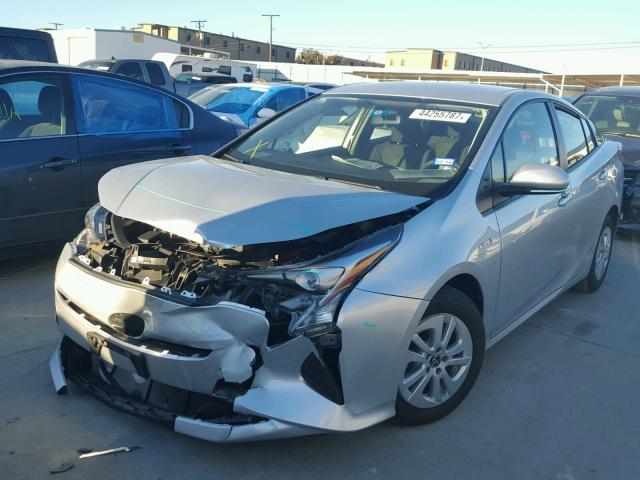 JTDKBRFU3G3003081 - 2016 TOYOTA PRIUS SILVER photo 2