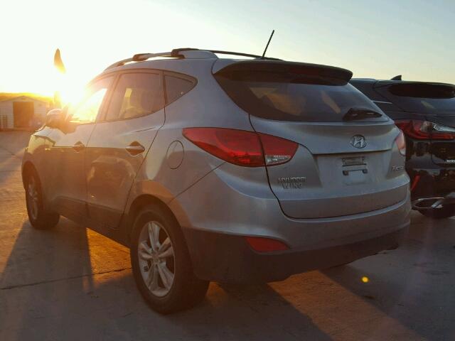 KM8JU3AC6CU362426 - 2012 HYUNDAI TUCSON GLS SILVER photo 3