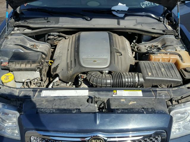 2C3KA63H07H679594 - 2007 CHRYSLER 300C BLUE photo 7