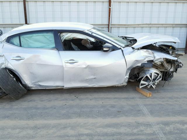 1N4AA6AP6HC368313 - 2017 NISSAN MAXIMA 3.5 SILVER photo 10