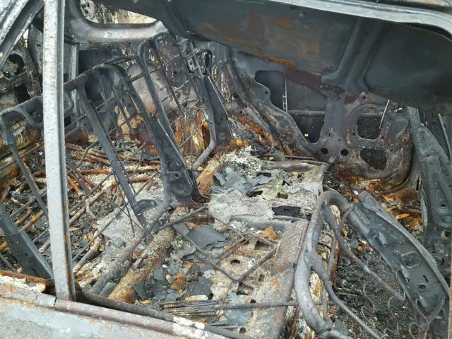 JHLRD68585C001274 - 2005 HONDA CR-V LX BURN photo 6