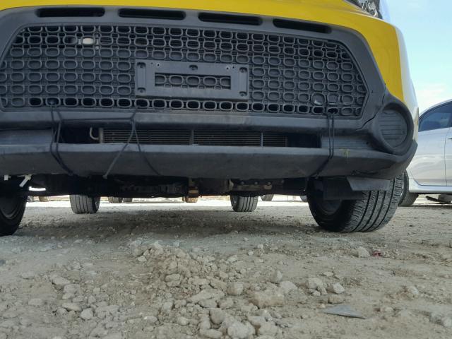 KNDJP3A53E7084311 - 2014 KIA SOUL + YELLOW photo 9