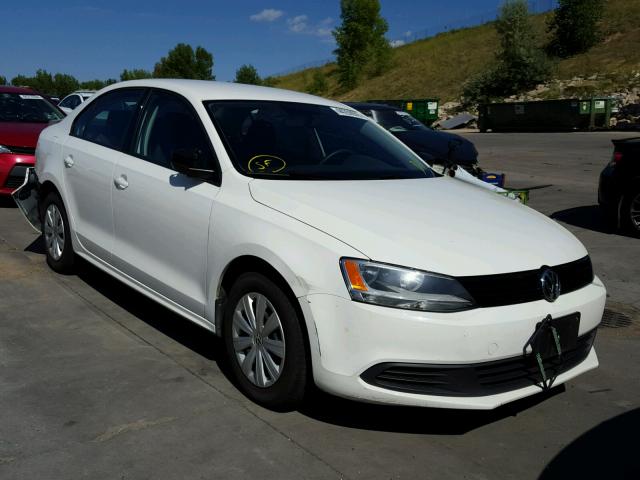 3VW2K7AJ4CM465009 - 2012 VOLKSWAGEN JETTA BASE WHITE photo 1