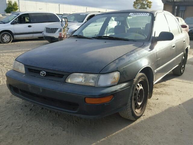 1NXBB02E0TZ405795 - 1996 TOYOTA COROLLA DX GREEN photo 2