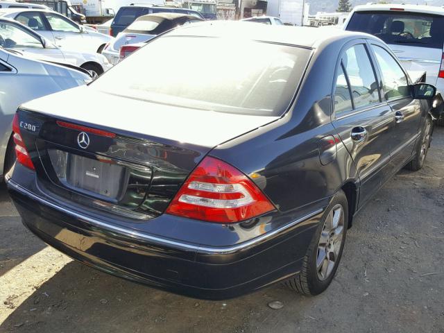 WDBRF54H17F852625 - 2007 MERCEDES-BENZ C 280 BLACK photo 4