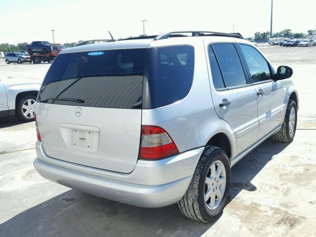 4JGAB72E4YA205239 - 2000 MERCEDES-BENZ ML SILVER photo 4