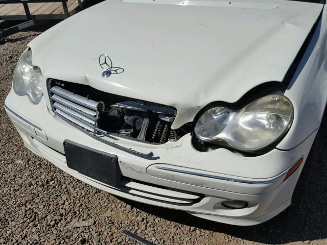 WDBRF92H77F868371 - 2007 MERCEDES-BENZ C 280 4MAT WHITE photo 9