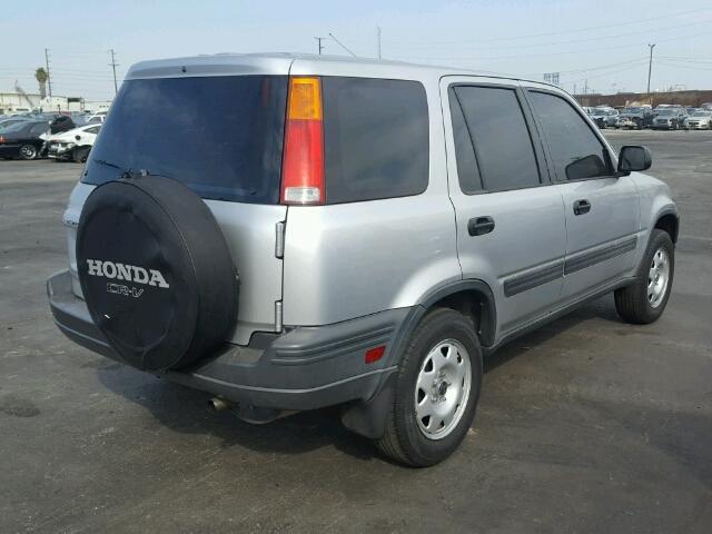 JHLRD2841XC019828 - 1999 HONDA CR-V LX SILVER photo 4