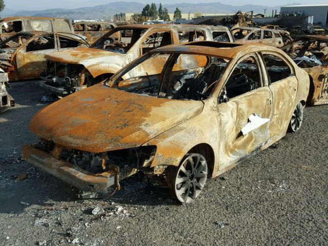 3VWDB7AJ7HM368127 - 2017 VOLKSWAGEN JETTA SE BURN photo 2