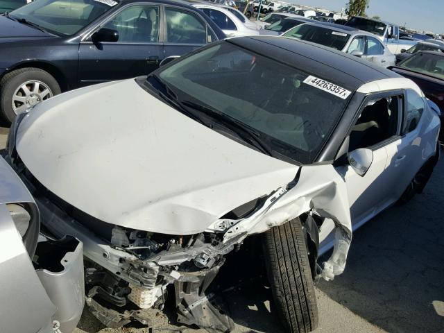 JTKJF5C7XGJ016518 - 2016 TOYOTA SCION TC 白色 照片 2