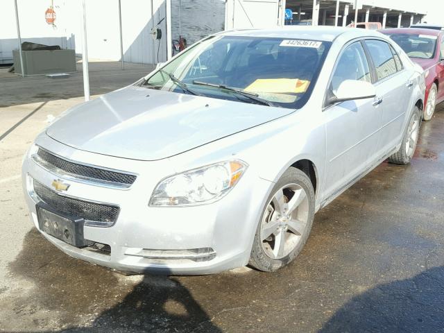 1G1ZC5E06CF115913 - 2012 CHEVROLET MALIBU 1LT SILVER photo 2