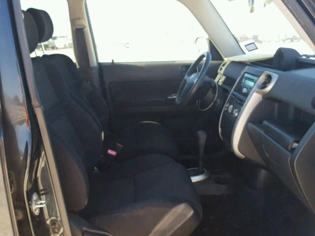 JTLKT324150213004 - 2005 TOYOTA SCION XB Negro foto 5