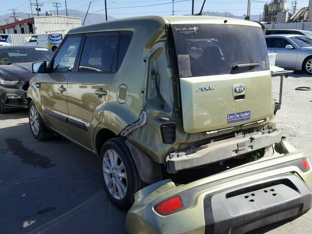 KNDJT2A5XD7587029 - 2013 KIA SOUL GREEN photo 3