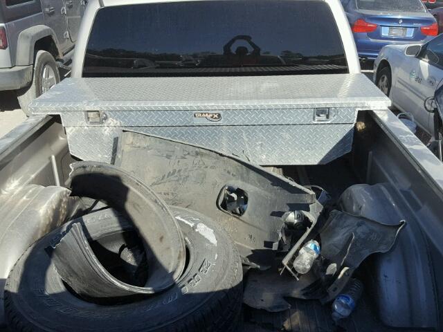 3GTEC14V26G215800 - 2006 GMC NEW SIERRA GRAY photo 6