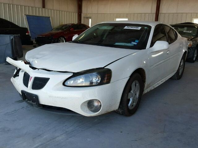 2G2WP552081120639 - 2008 PONTIAC GRAND PRIX WHITE photo 2